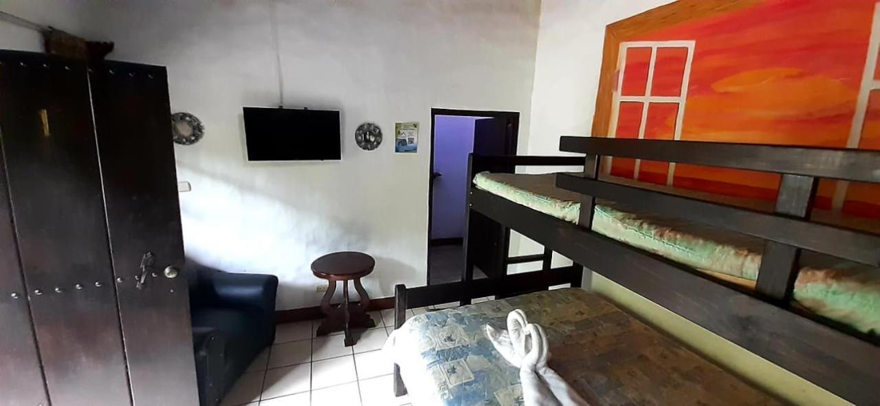 Hotel Monte Campana Heredia Birri Екстер'єр фото