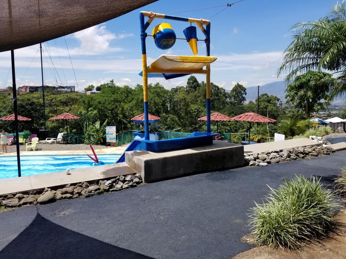 Hotel Monte Campana Heredia Birri Екстер'єр фото